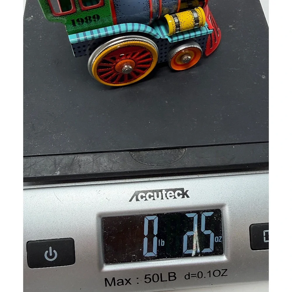 Hallmark 1989 Keepsake Tin Locomotive Ornament 8th Final in Series EUC
